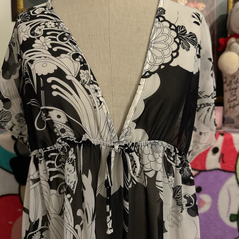 AB studio blouse - Picture 2 of 5